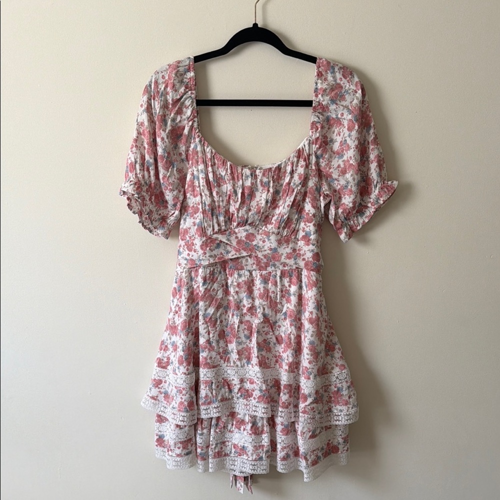 ARULA Floral Puff Sleeve Romper